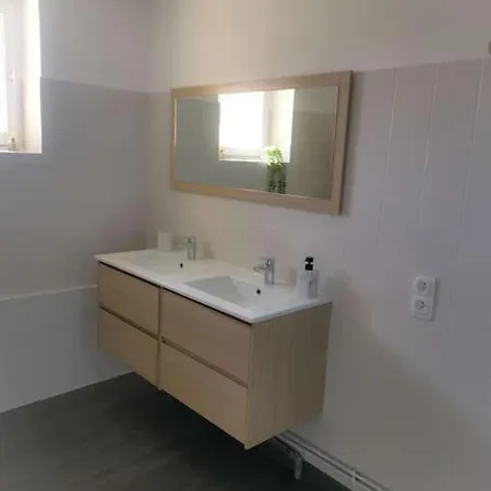 Appartement Fleurs De Lys *