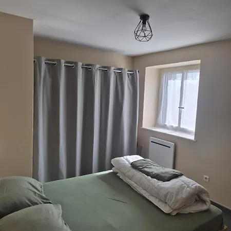 Apartment Fleurs De Lys *
